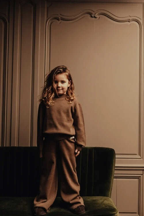 Baje Studio Cevio trui brown cacao