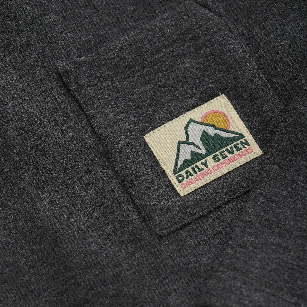 Daily seven T-shirt Longsleeve Pocket