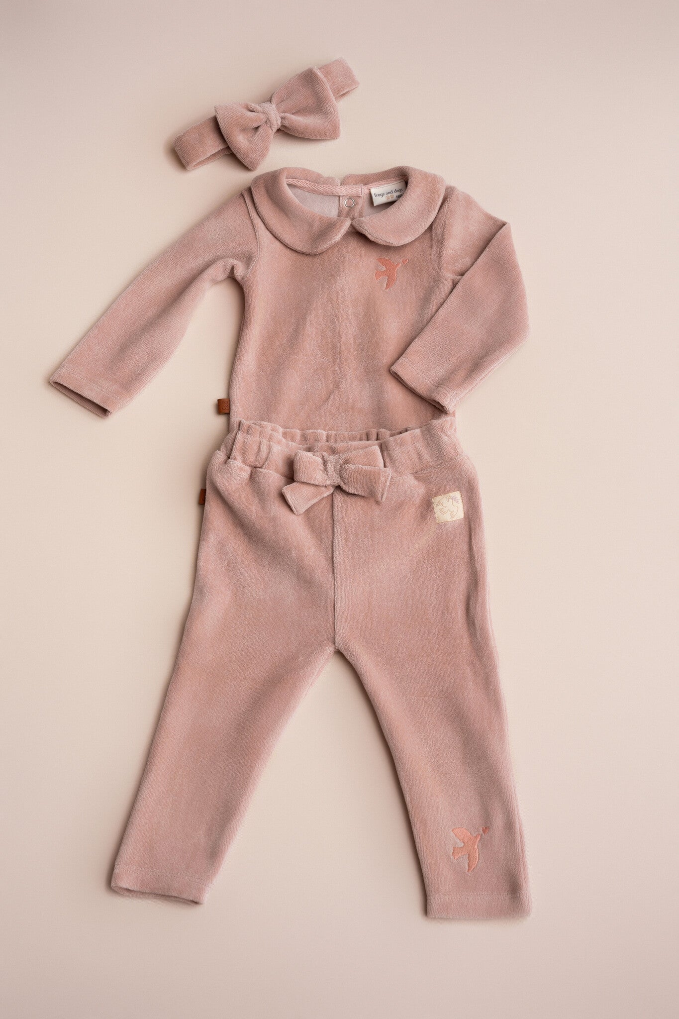 Frogs and Dogs Velvet broekje oud roze